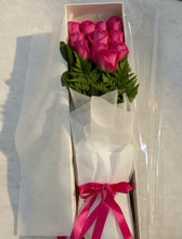 Load image into Gallery viewer, Sweet Roses